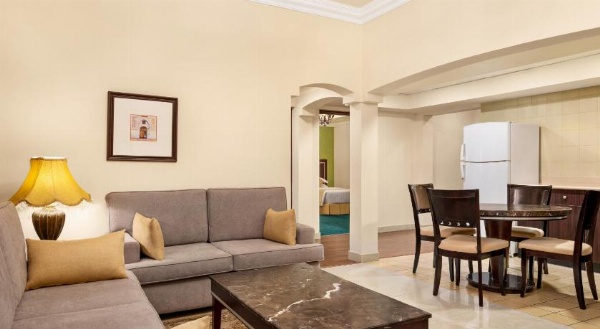 Ramada by Wyndham Dammam Khaleej Road image 30